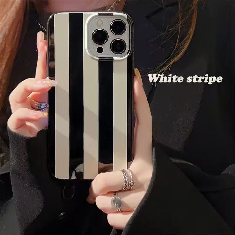 Phone Cases Designer - Small Niche Fresh Art Design With