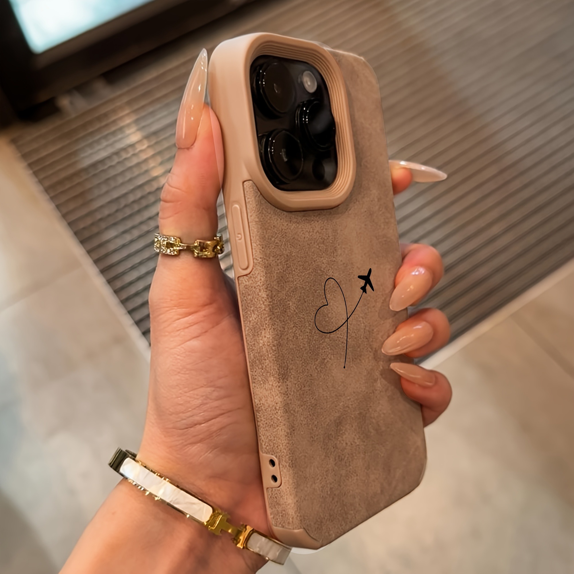 Airplane Route Love Heart Desi - огляд і ціна Phone Cases Australia