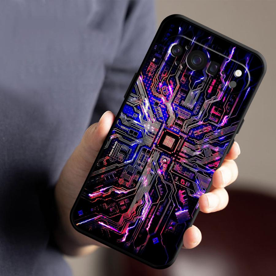 Retro Circuit Board Funda Phon - огляд і ціна Phone Cases Google Pixel 9A